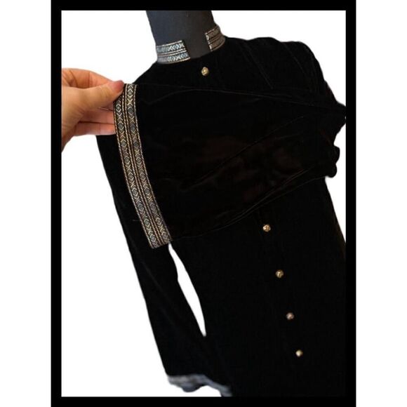 ARTBRO JR SPORTSWEAR VINTAGE 70s women’s black velour back zip tunic dress - Picture 3 of 7